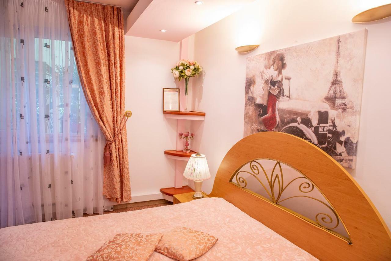 Hotel Roco Izvin Exterior foto