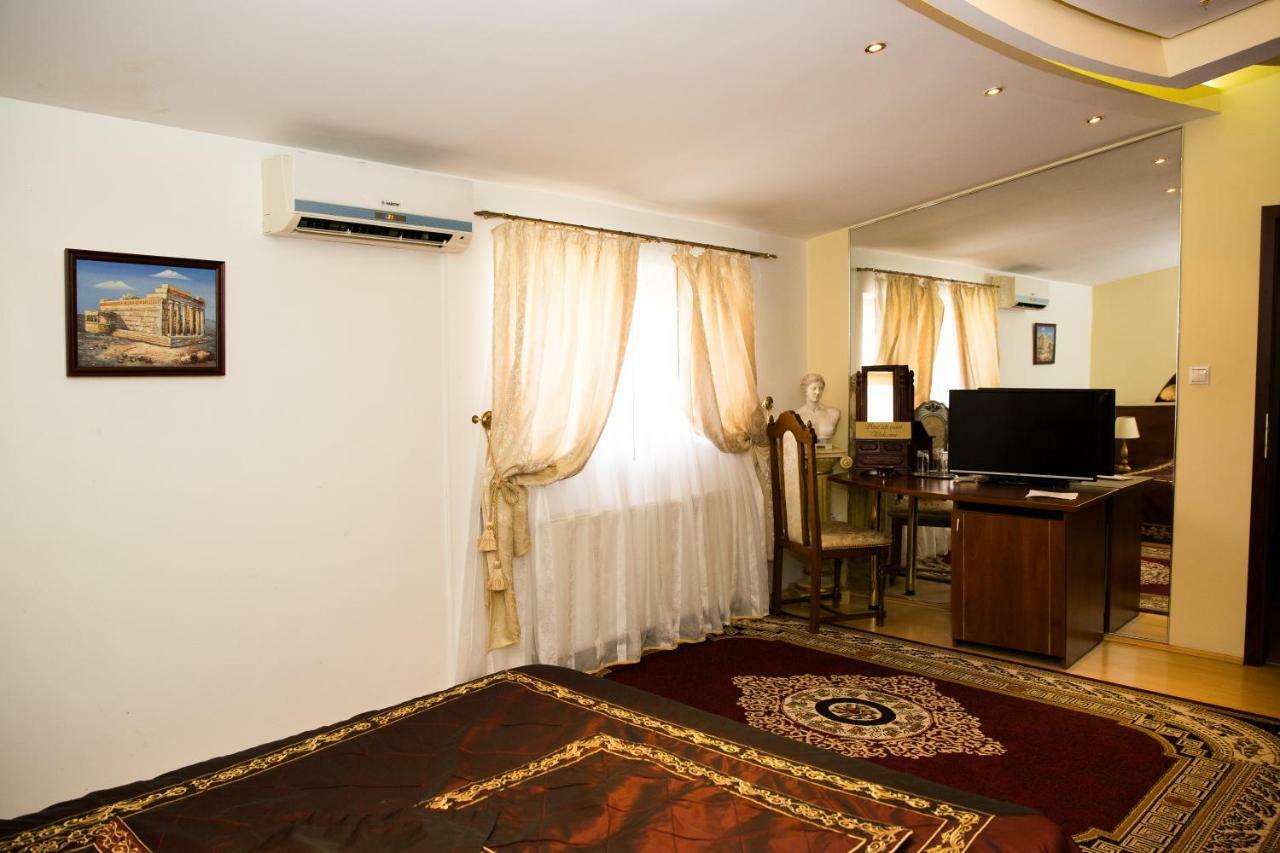 Hotel Roco Izvin Exterior foto