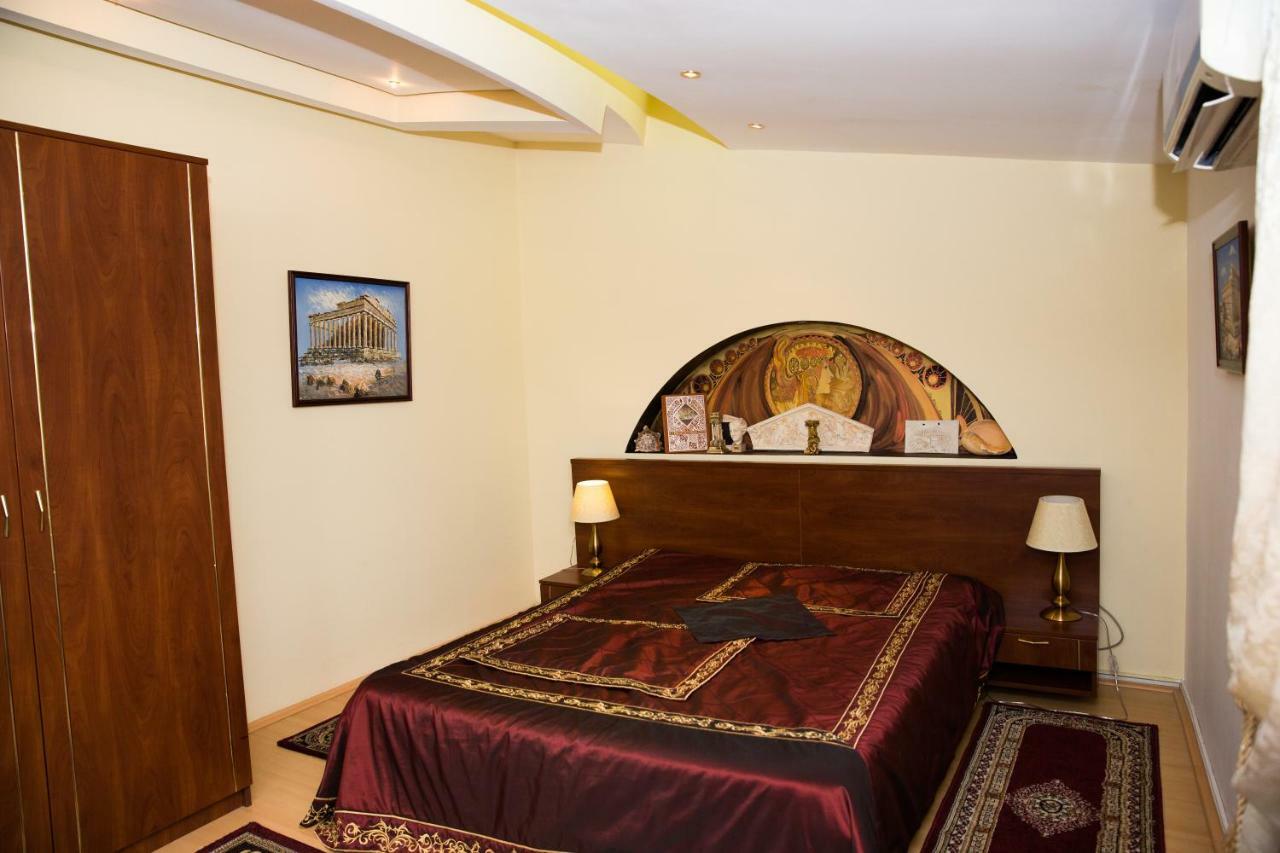 Hotel Roco Izvin Exterior foto